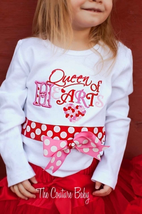 Queen of Hearts Ribbon Lip Shirt